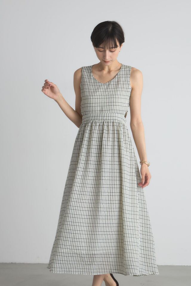 古畑星夏さん着用】サッカーチェックサイドカットワンピース