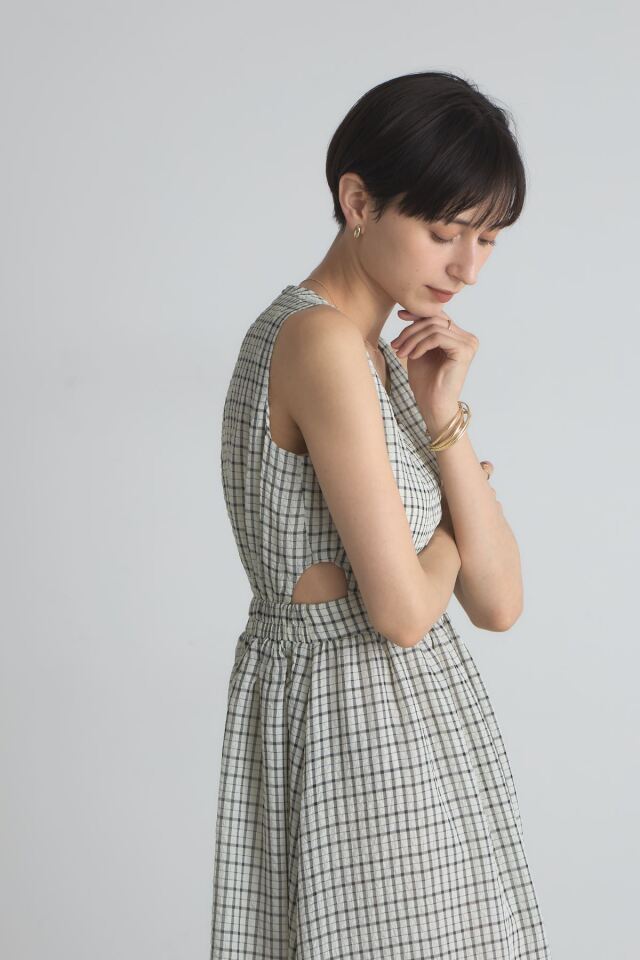 古畑星夏さん着用】サッカーチェックサイドカットワンピース