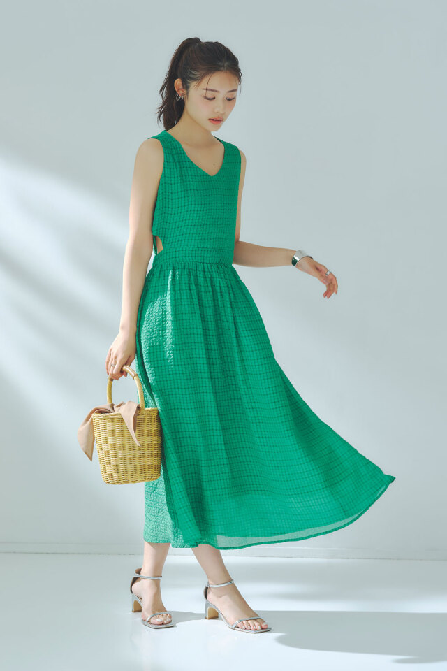 ツモリチサトワンピース カップ付きノースリーブ古代エジプト青い空と広がる砂漠 ツモリチサト tsumori chisato ワコール wacoal ワンピース