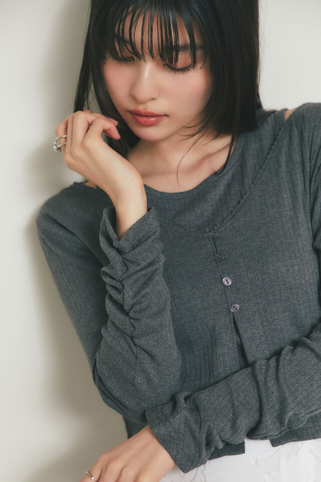 ケーブルニット