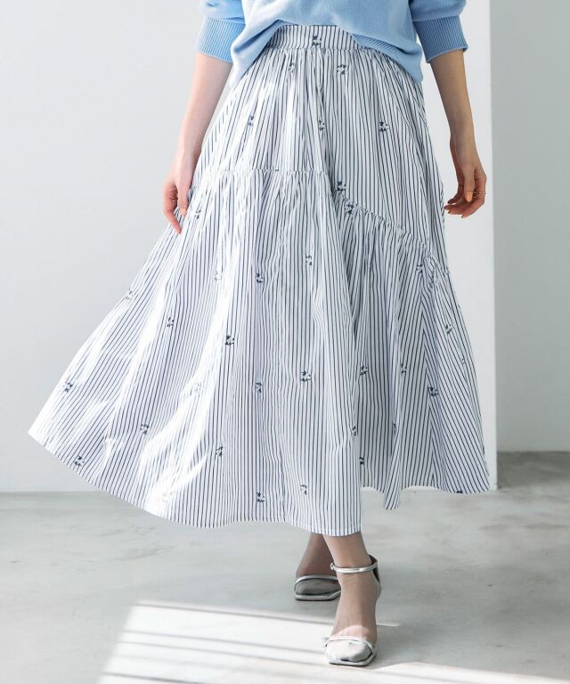 ギャザーフレアスカート