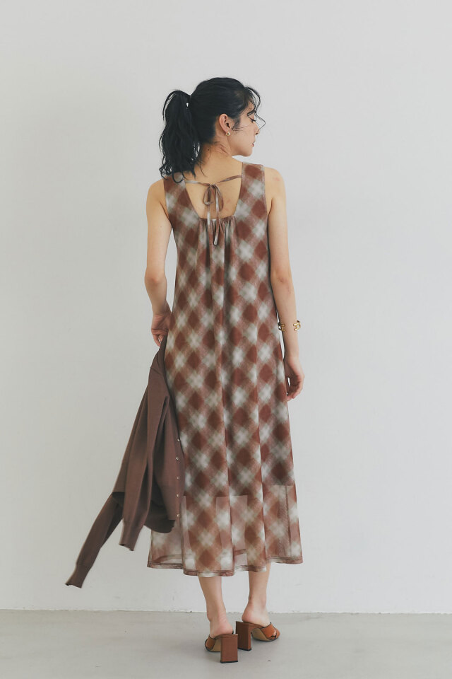 フロントギャザーチェックワンピース