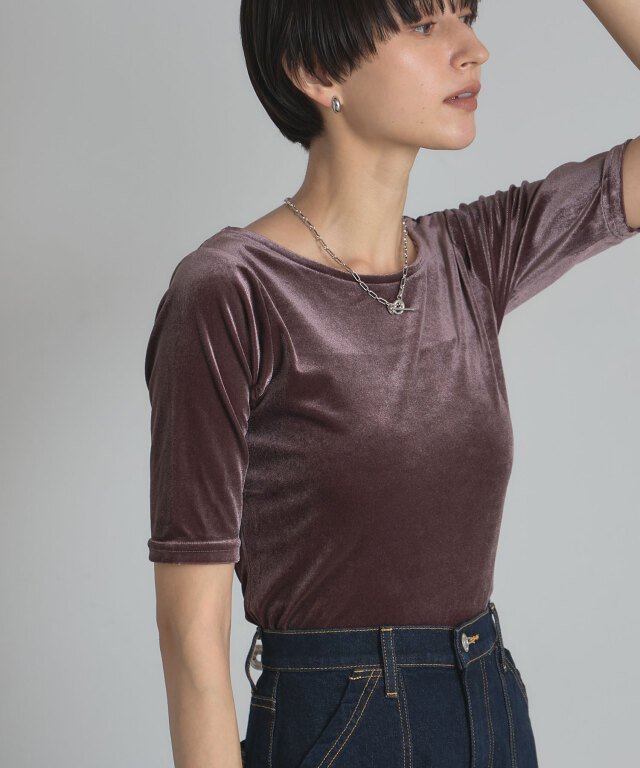 ハーフスリーブベロアトップス