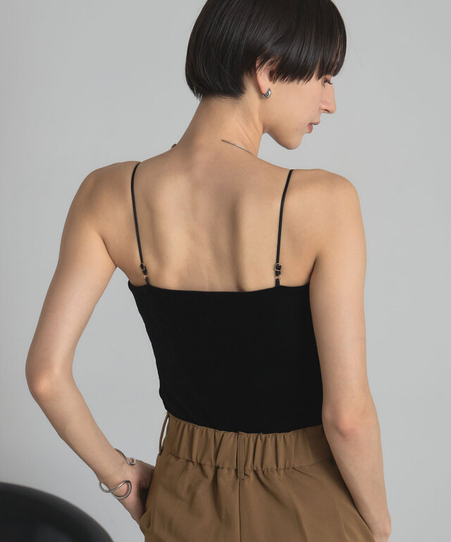 カップ付きベロアキャミソール