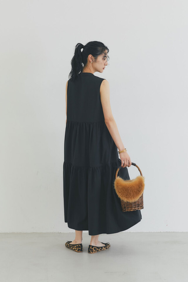 ノースリティアードドッキングワンピース 店長企画】ティアードノースリワンピース