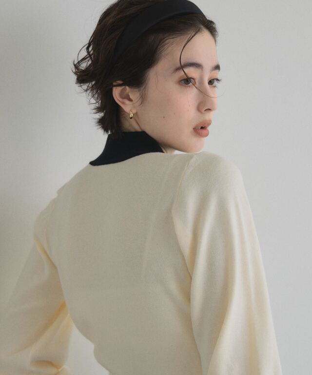 袖タックボウタイニット