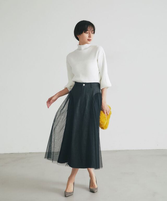 ボリュームスリーブボトルネックニット