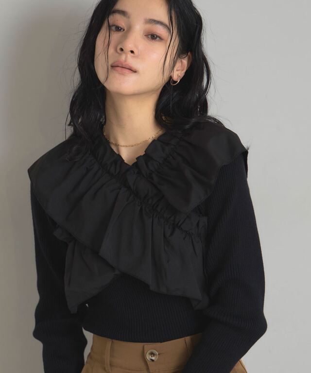 ✨最終価格✨ Bibiy .フリル付き黒ニットセーター S-LL】配色フリルにきゅんとする ハイゲージニット（ニット/セーター