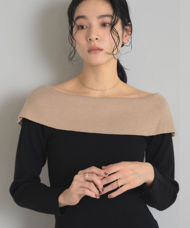 バイカラーオフショルニット