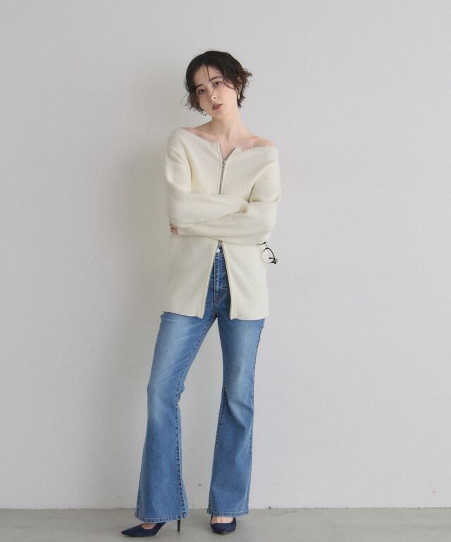 美シルエット】ストレッチフレアデニムパンツ