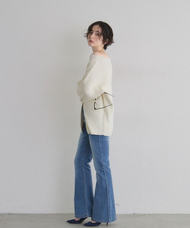 美シルエット】ストレッチフレアデニムパンツ