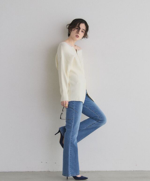 美シルエット】ストレッチフレアデニムパンツ