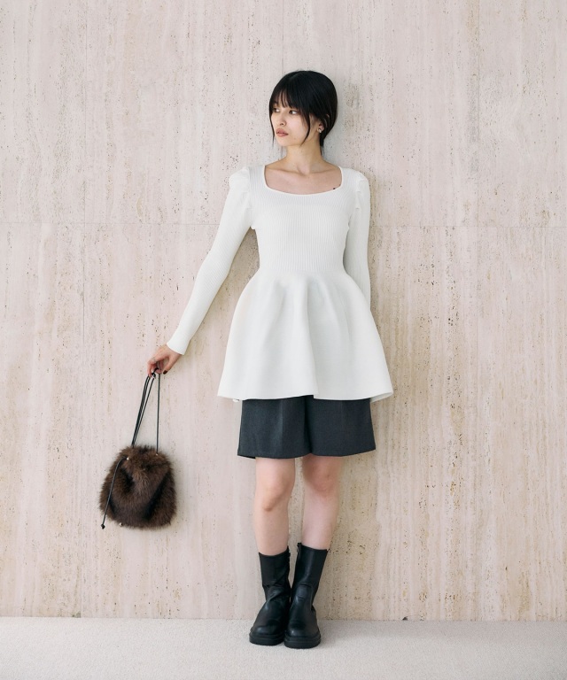 スクエアネックニットチュニック(長袖)