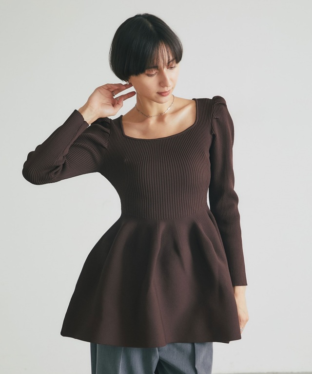 スクエアネックニットチュニック(長袖)