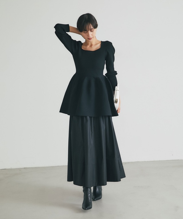 スクエアネックニットチュニック(長袖)