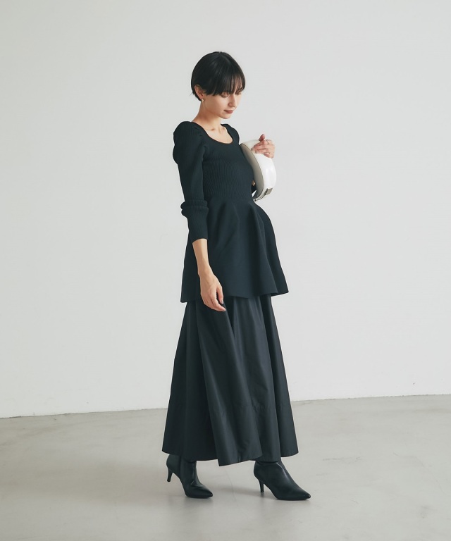 スクエアネックニットチュニック(長袖)