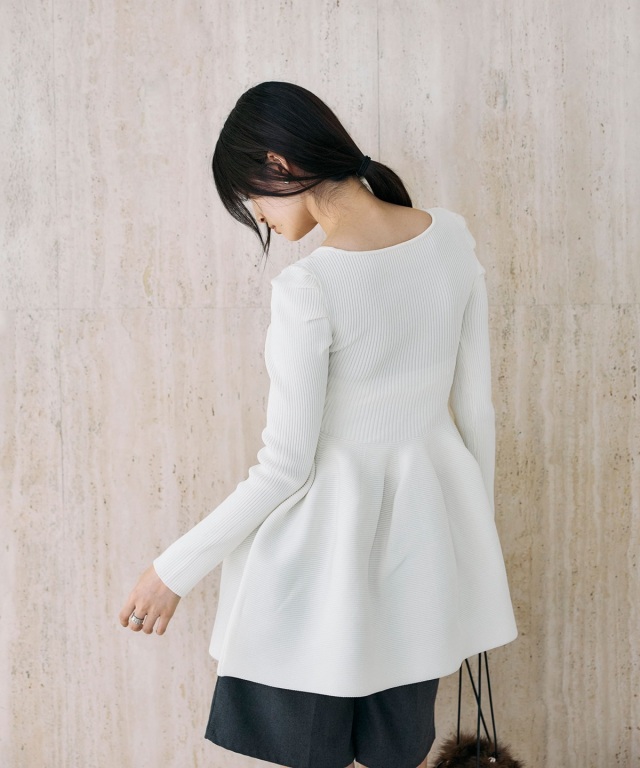 &.NOSTALGIA スクエアネックニットチュニック スクエアネックニットチュニック(長袖)