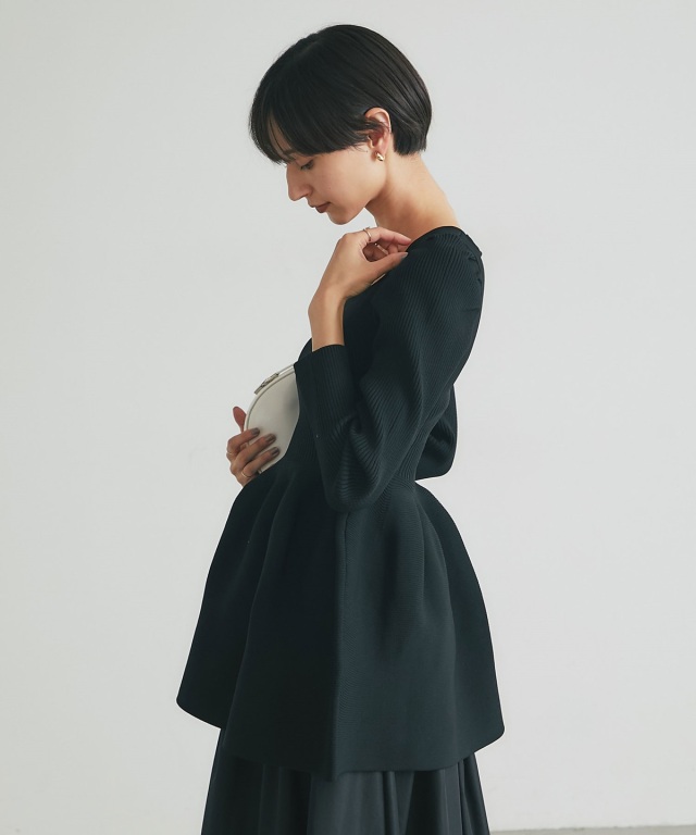 スクエアネックニットチュニック(長袖)