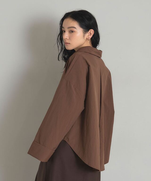 スキッパーシャツ