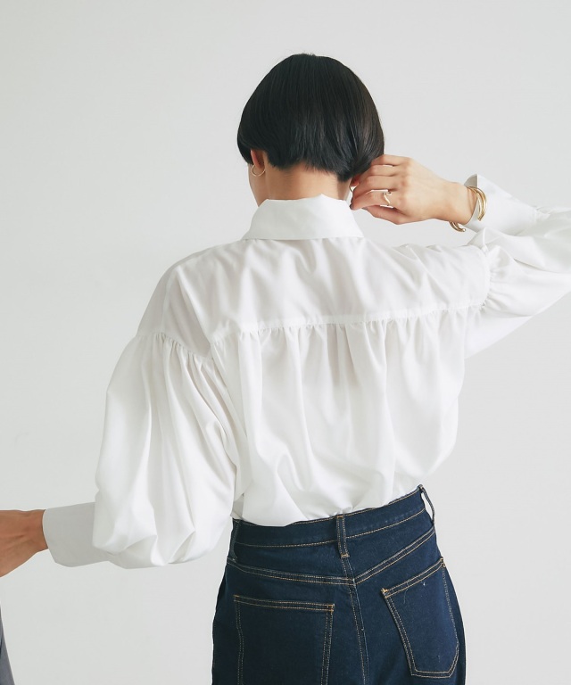 ボウタイブラウス