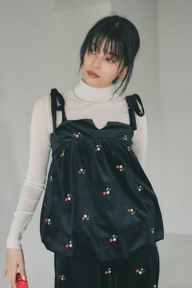 レーススリーブブラウス