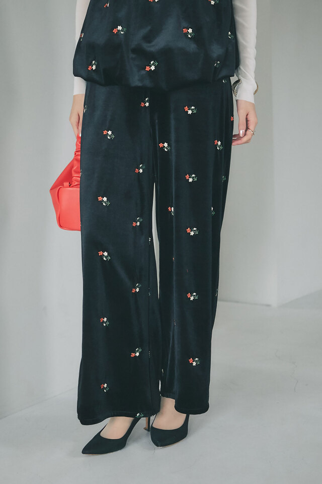 ケーブルニット