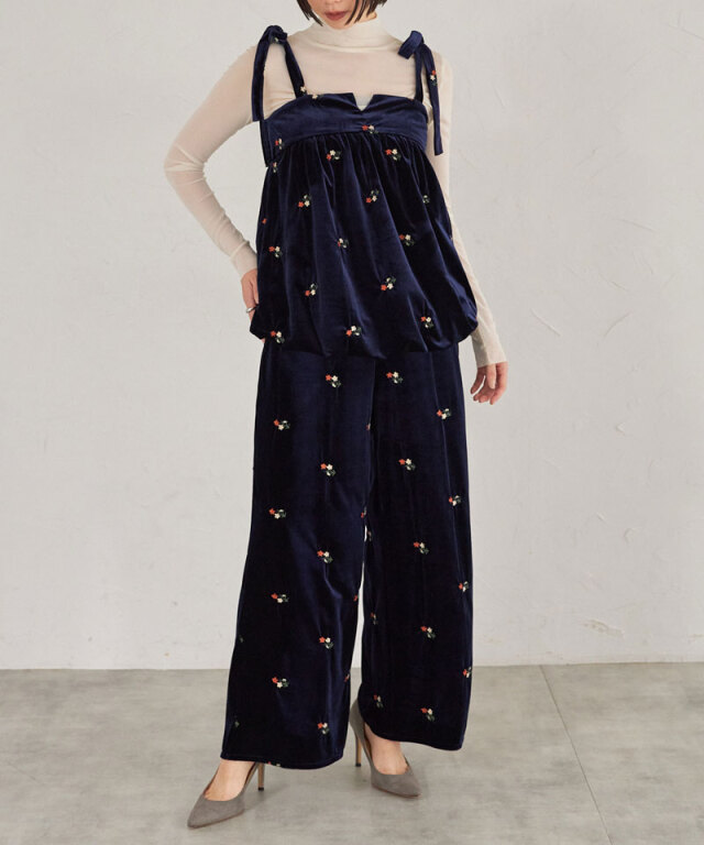 フラワーベロアパンツ