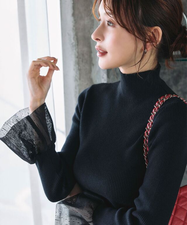 【舞川あいくさん着用】メッシュフレアスリーブニット