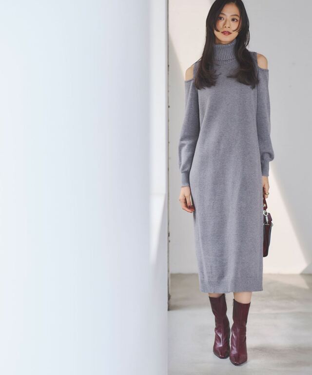 ワイズ　ロング丈 ニットワンピース ダメージ編み　タートルネック ワイズ ロング丈 ニットワンピース ダメージ編み タートルネック