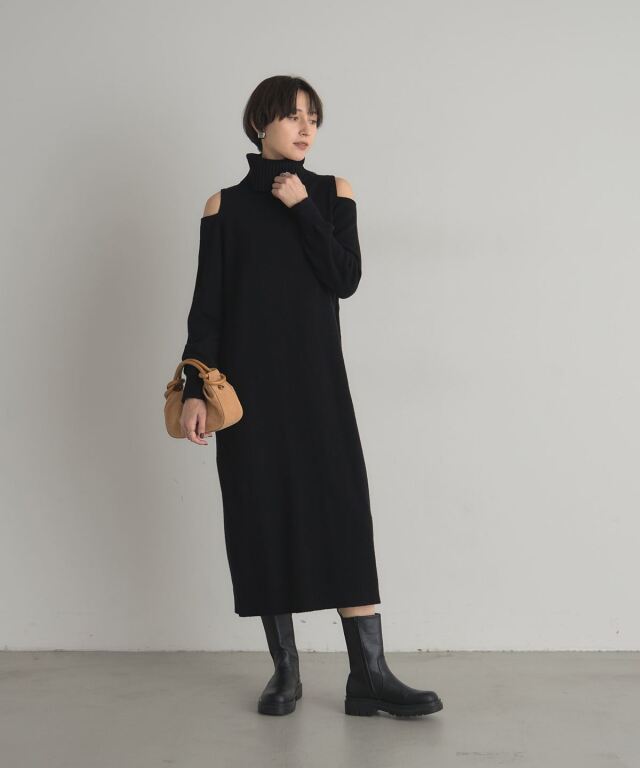 ワイズ　ロング丈 ニットワンピース ダメージ編み　タートルネック ワイズ ロング丈 ニットワンピース ダメージ編み タートルネック