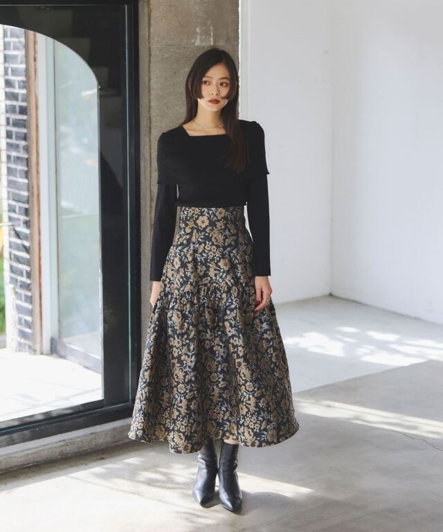 フラワージャガードスカート