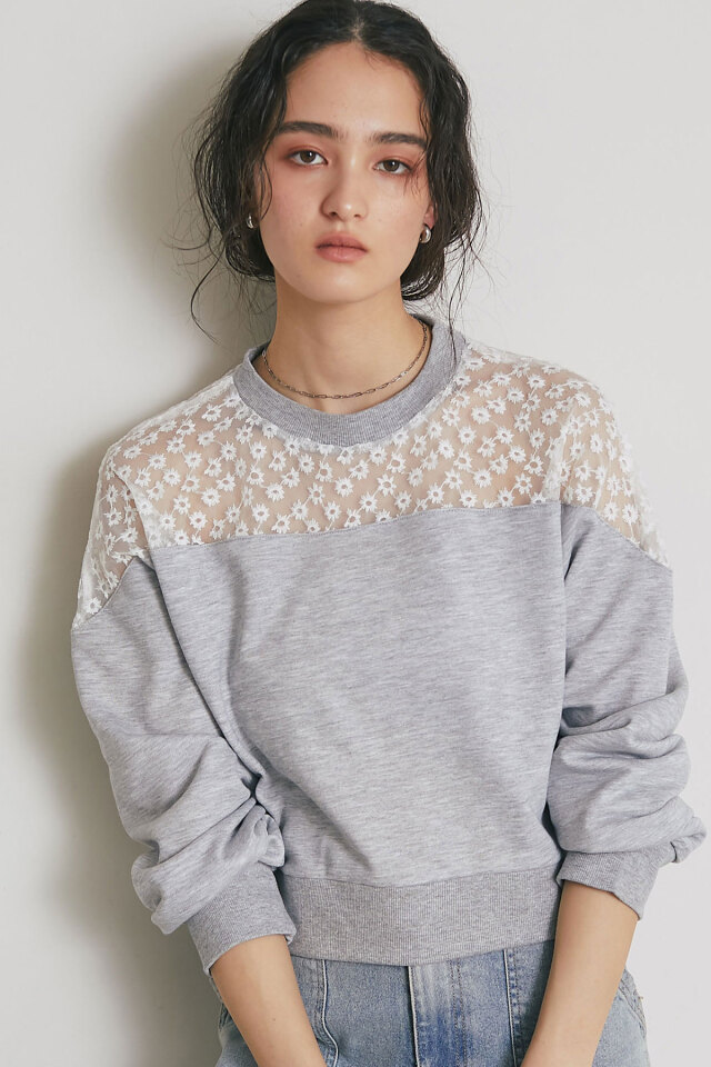 ケーブルニット