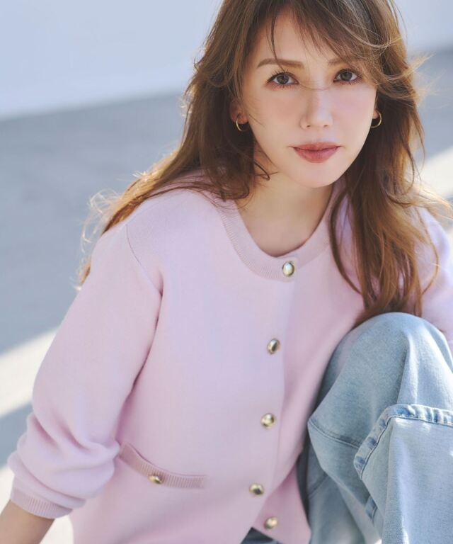 美香さん着用】ゴールドボタンニットジャケット