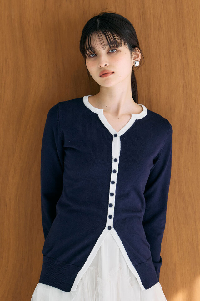 ケーブルニット