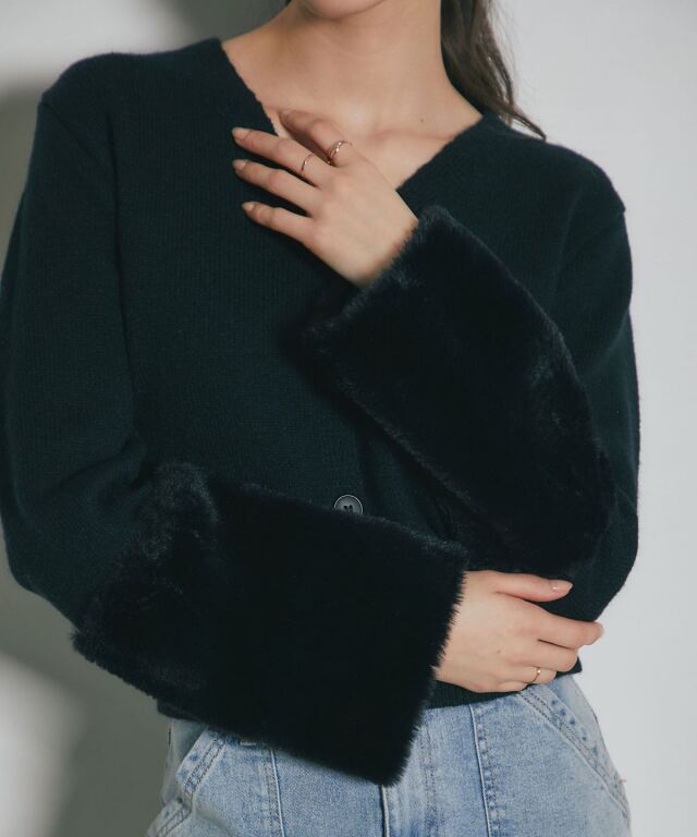 美香さん着用】袖ファー付きカーディガン