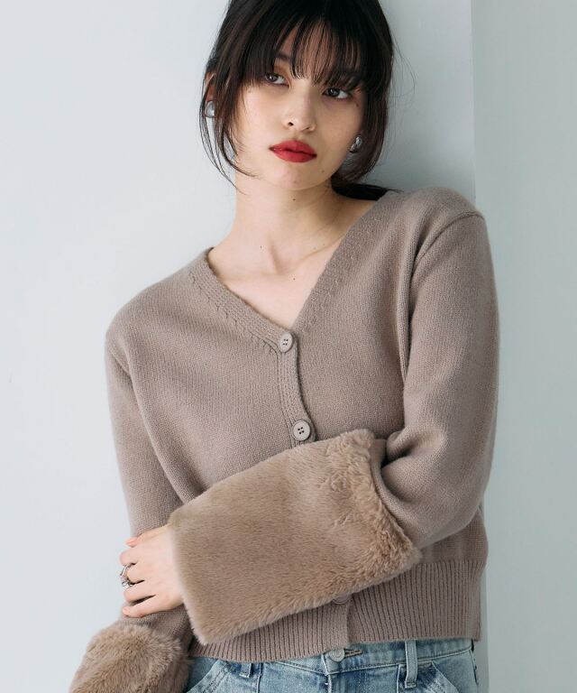 美香さん着用】袖ファー付きカーディガン