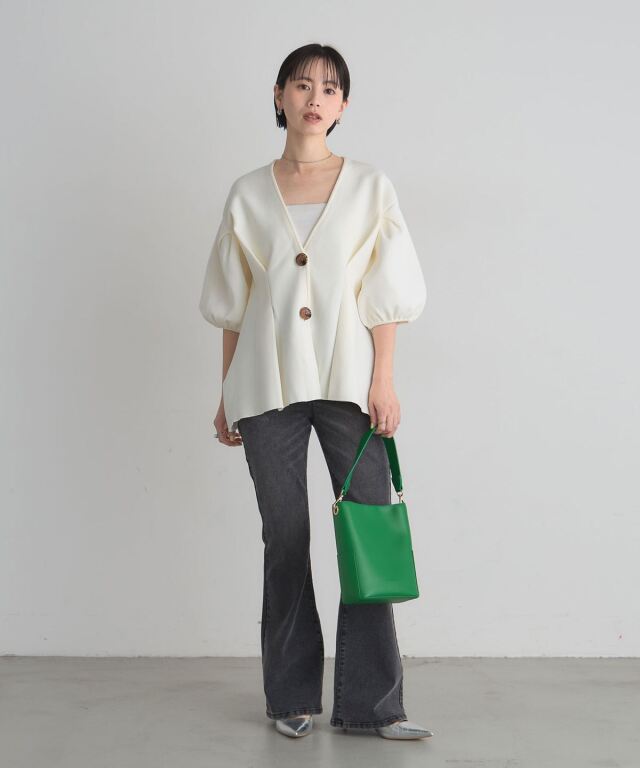 美香さん着用】タックインペプラムニット