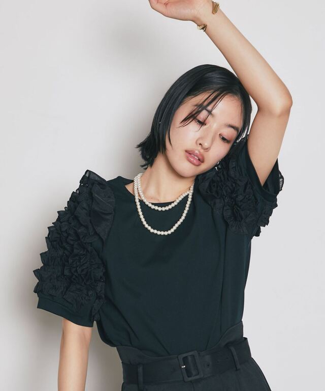 フラワーフリルスリーブトップス