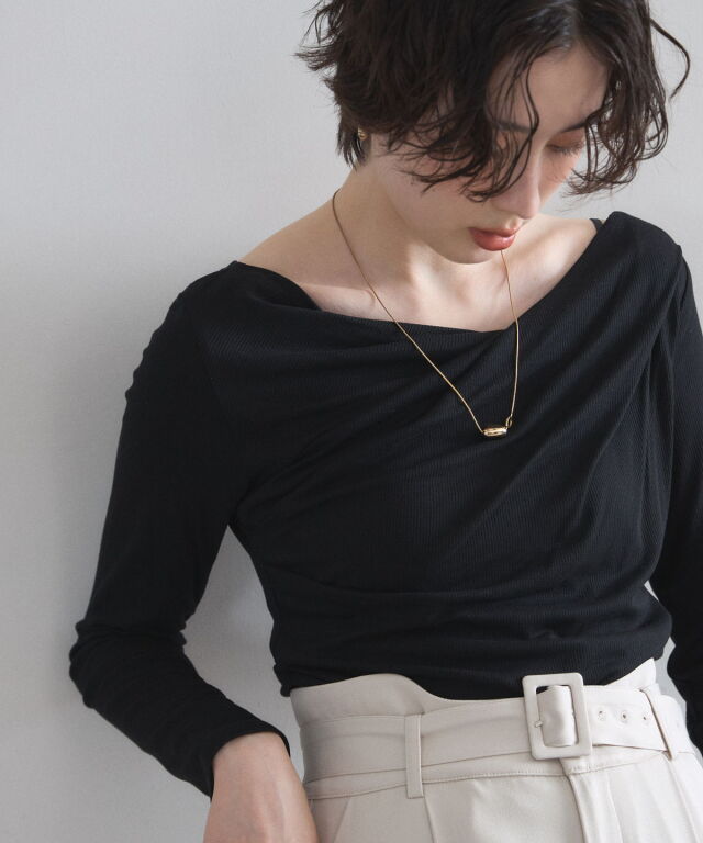 テレコリブドレープカットソー