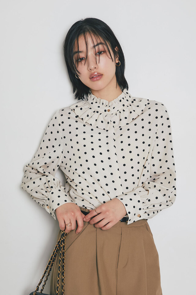 ケーブルニット