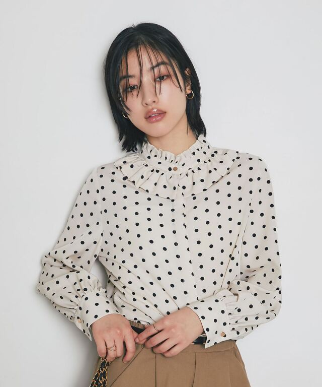 ドットエレガンスブラウス