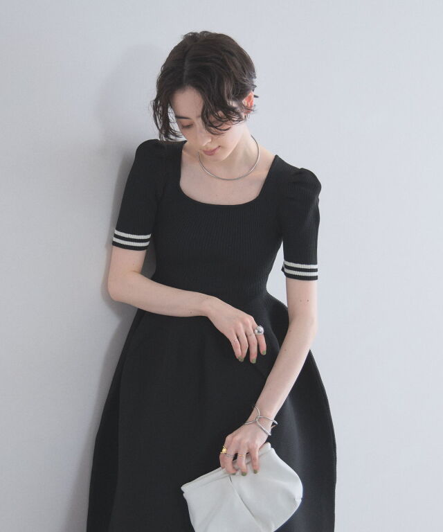 youyouBURBERRY 半袖ニットワンピース 半袖ニット2枚 スクエアネックニットワンピース（半袖）