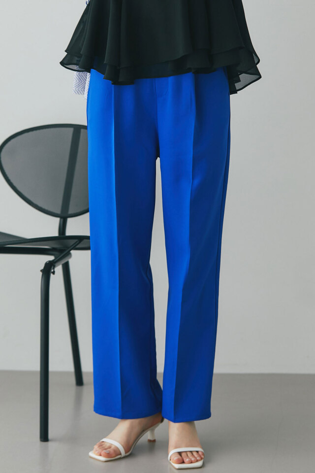 ケーブルニット