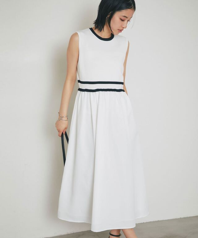 ラインアクセントニットドッキングワンピース