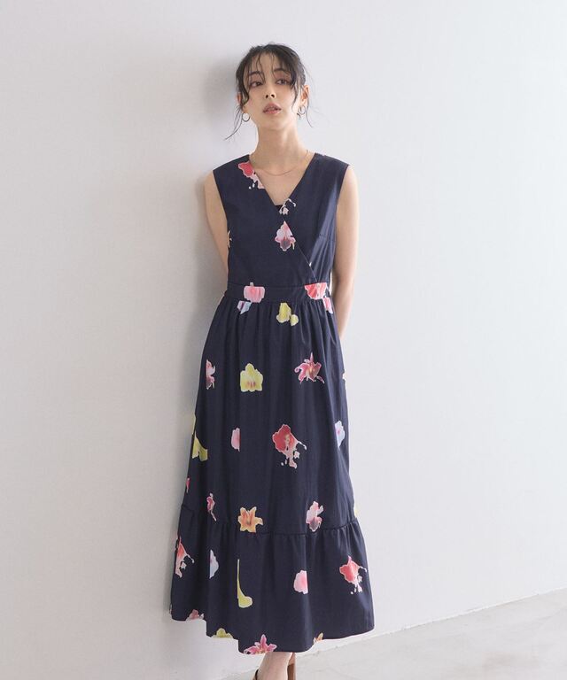 美香さん着用】ブラードフラワーカシュクールワンピース