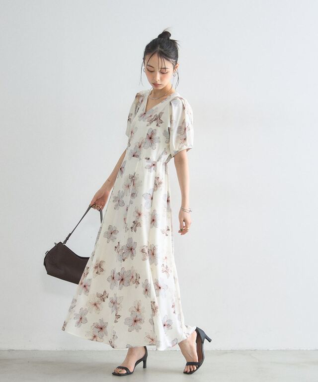 林田岬優さん着用】フラワープリントタックスリーブワンピース