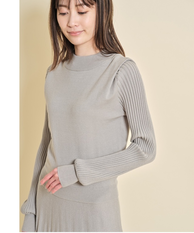 ハイネックプリーツニットセットアップ《一部店舗のみ入荷》
