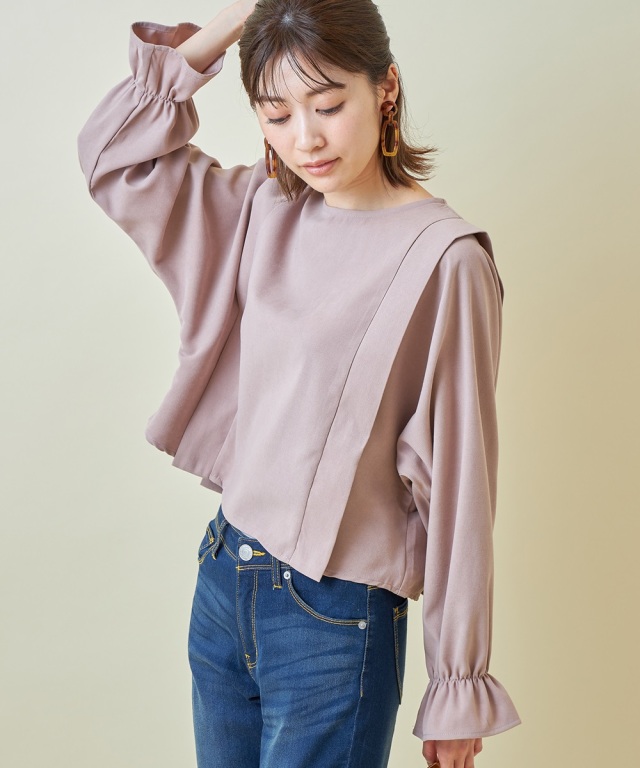 ピーチ起毛キャンディースリーブブラウス《一部の店舗のみ入荷》