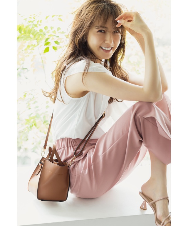 成瀬愛里さん着用 扇形トートバッグ ナノ