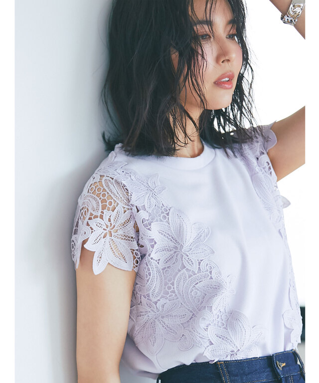 袖レースカットソー 袖レースカットソー